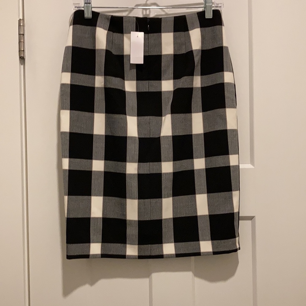 Plaid  Front Slit Pencil Skirt, size-0, White/Black/Grey,Lined - Picture 3 of 11
